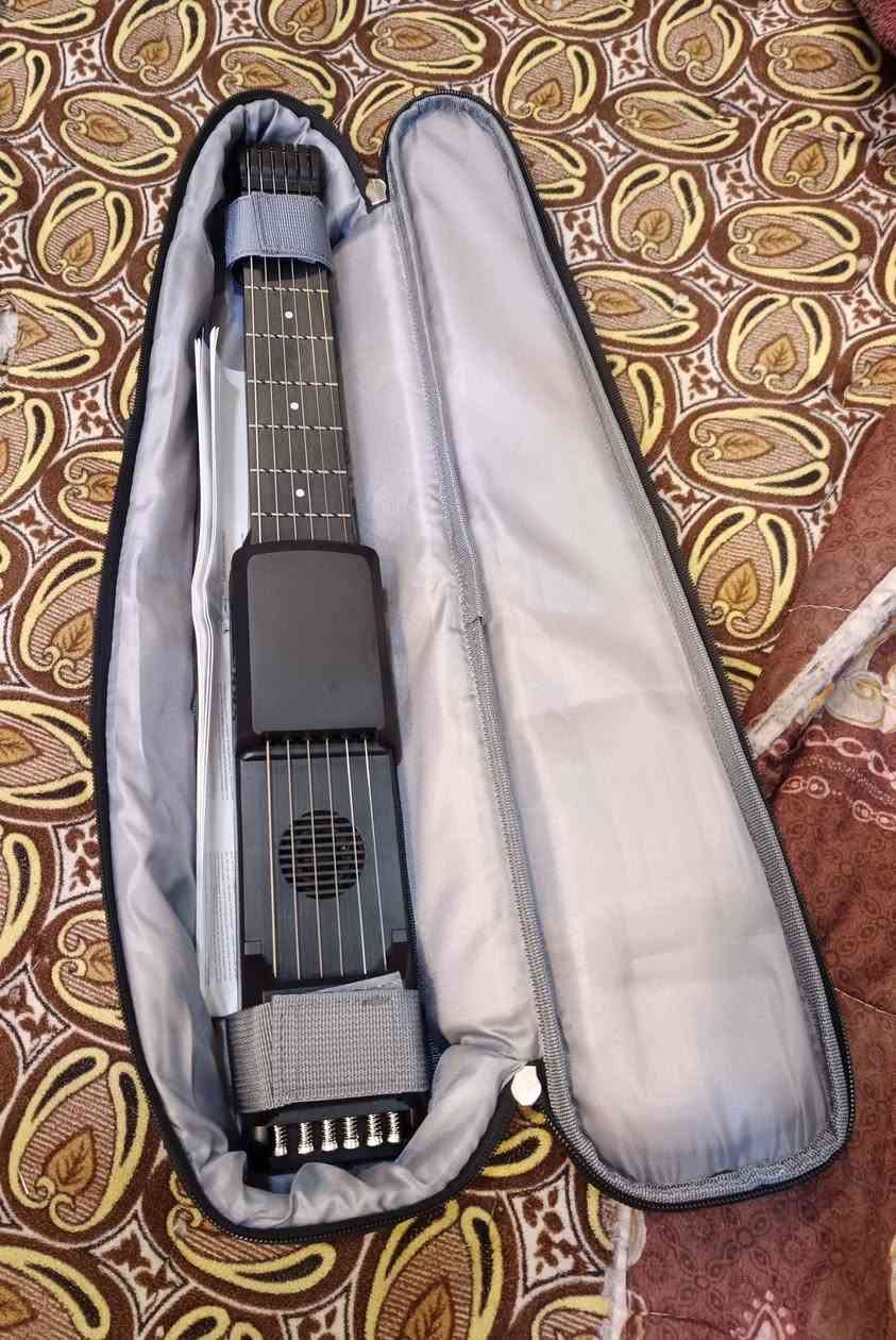 كيتار الكتروني علي الشحن تحكم بالصوت شاشة السعر ٥٠ الف


**إذا كنت صاحب هذا الإعلان وتريد حذفه لأي سبب، رجاءا أرسل رسالة إلى الدعم الفني**