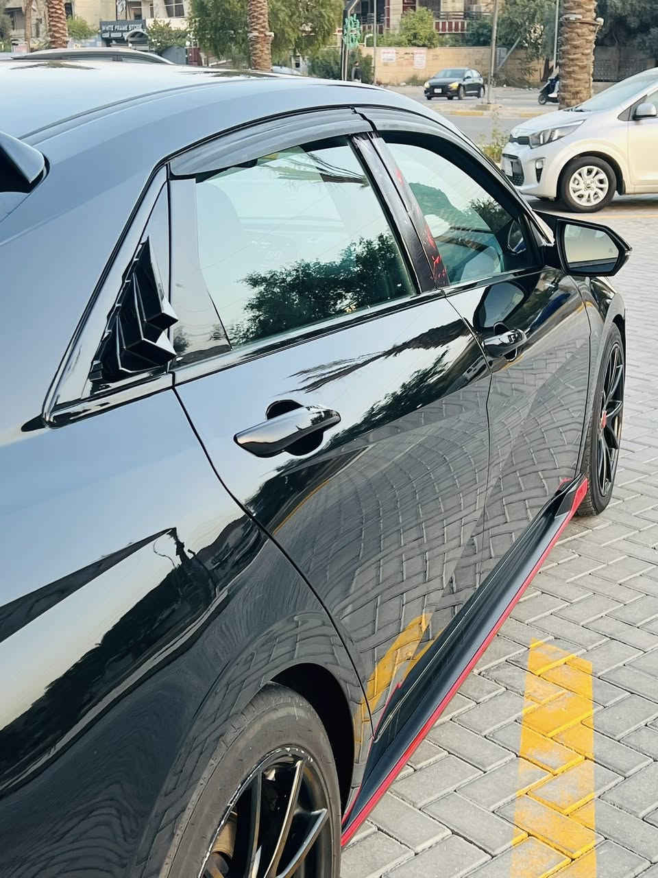 سلام عليكم
النترا N مكينه 2000 تيربو
موديل 22
كير اوتر
مواصفات السياره معروفه ميحتاج اذكرهه
حادث جاملغ وبنيد مبدل بلادي نفس اللون
السياره بدون ايرباك بدون شواصي
رقم بغداد بأسمي
السعر 17.200 وبيهه مجال للشراي
مكاني بغداد حي الجهاد
رقم تلفون ***********
