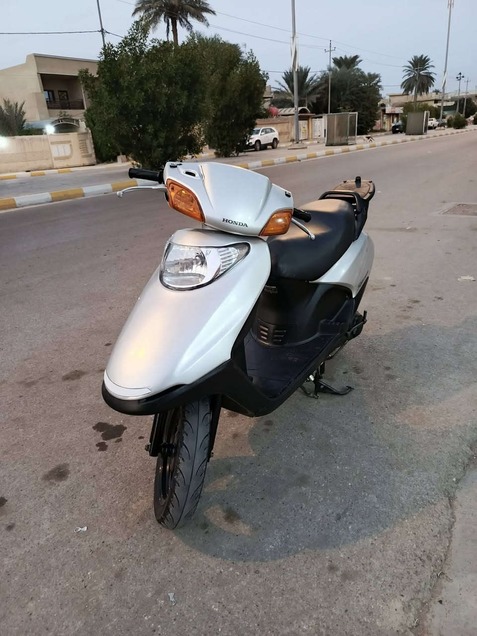 السلام عليكم دراجه سبيسي ماصاله شهر طالعه من رمبه  دراجه نضيف تعال وشوف بعنيك دراجه ماشيه 14الف  صوت ناعم مال مكينه دراجه كفاله….  الاستفسار ***********
