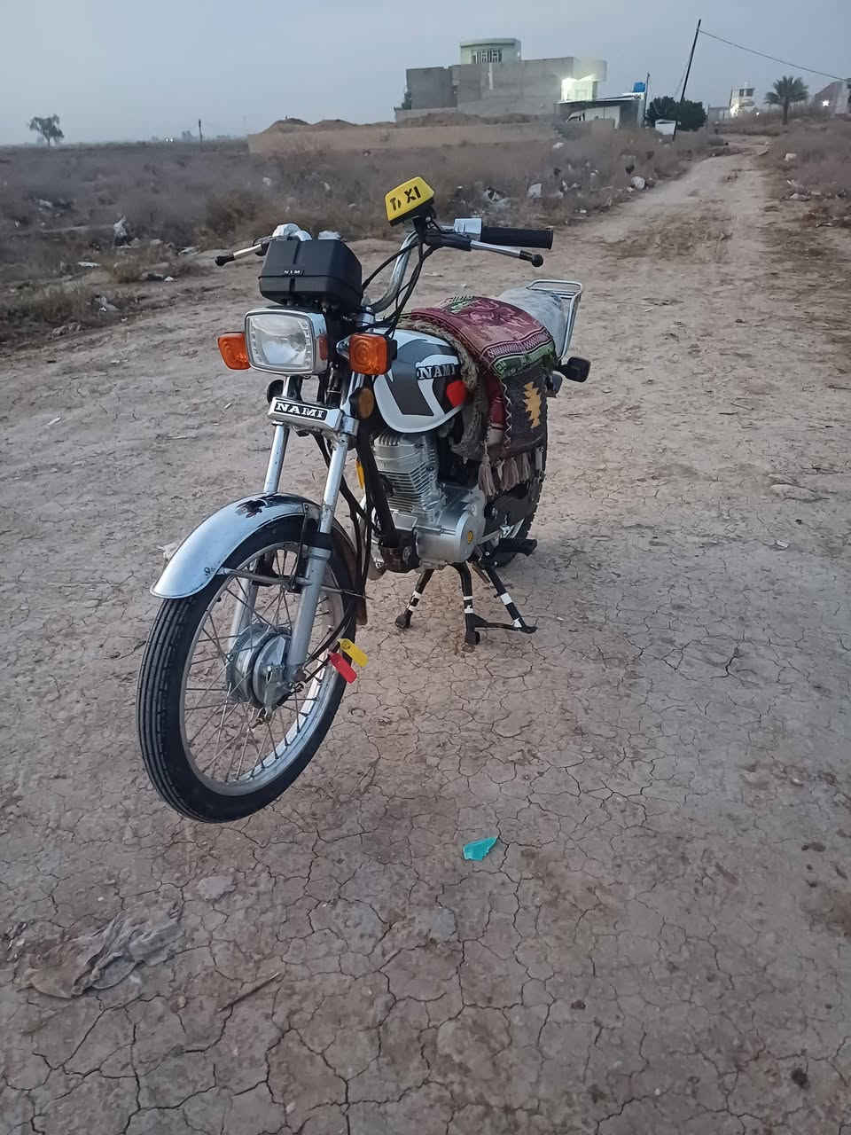 سلام عليكم ورحمة الله وبركاته دراجه نامه موديل 25دراجه نضيفه وخير من لله مابيهه اي نقص ارواق كامله دراجه بعدهه بنضافت شركه مكاني ديالى الخالص رقمي ***********تصل
