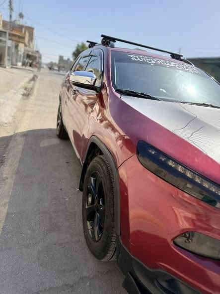 للبيع جيب بزون موديل 2017 محرك 3600 بيها 4 وضعيات قياده ماشيه 60 الف تشيل عن بعد بيها هوايه مواصفات 
تصير حره بشهر السادس بل السنه الجديد تحويل مباشر 
السعر 135 
الاسفسار ***********
واتساب موحود فقط واتصال
