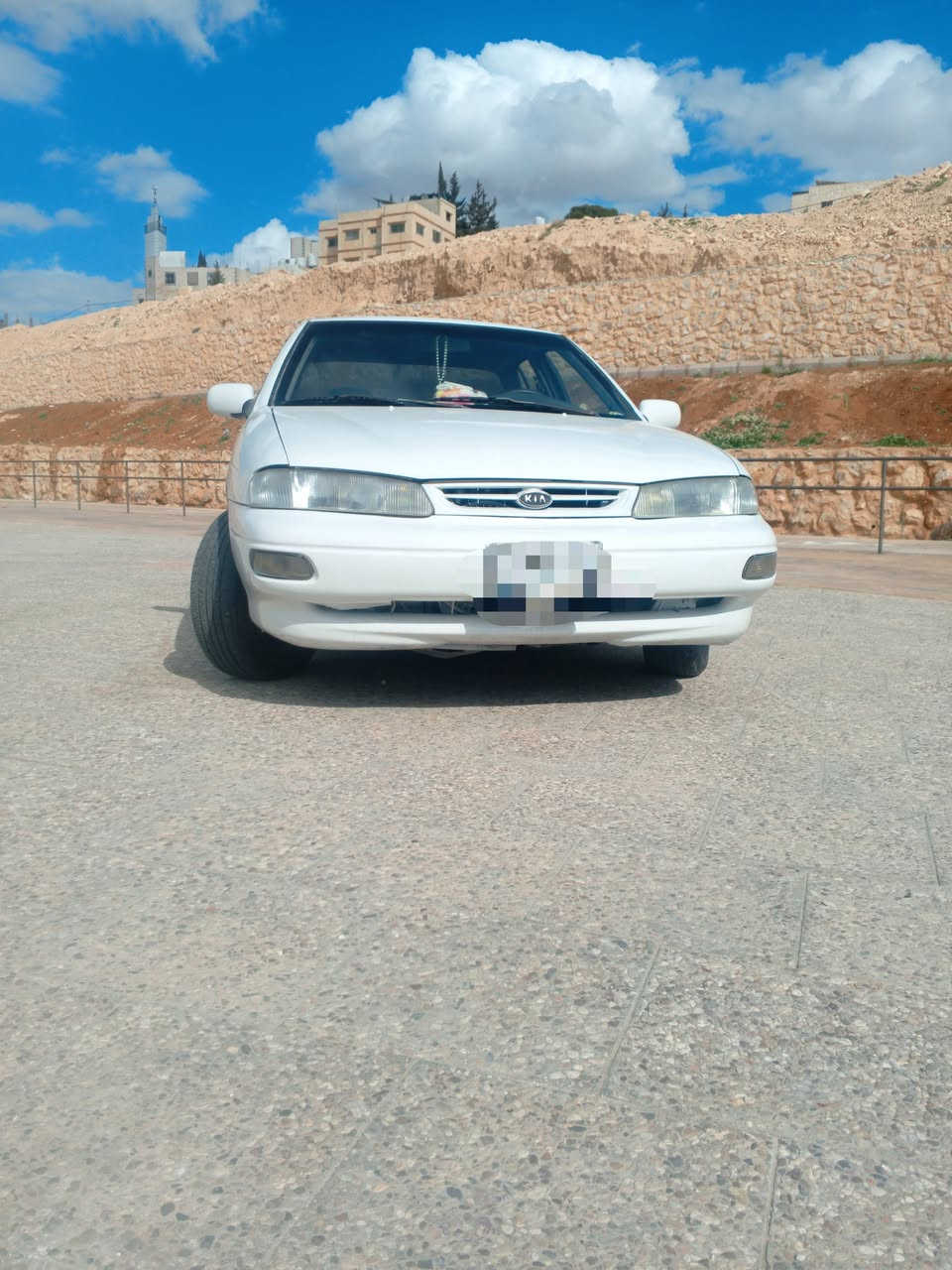 المزيونة للبيع ...
قبل ما ترن في سيفيا ب الف والنضيف سعرو فيه 

سيفيا 95 ترخيص سنة 

ماتور سنقل جير عادي 

كوشوك وكالة 

غرفة شركة 

دهان جديد 

نفض ميكانيك بالكامل مكلفة أكثر من 600  

سيارة بالكرتونة بالصلاة عالنبي 

بتمشي 280 بالتنكة 

الفحص ...

مضروب 

ضربة راسية 

جيدين خلفي 

مطلوب 1750 والشرا بنقصرش معو 

الزرقاء


**إذا كنت صاحب هذا الإعلان وتريد حذفه لأي سبب، رجاءا أرسل رسالة إلى الدعم الفني**