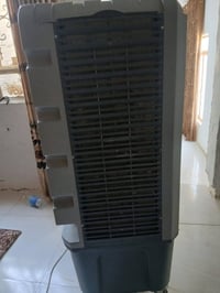 كومفيره استعمال قليل حجم كبير وبلازمه للبيع للاستفسار 07744103943 0775...