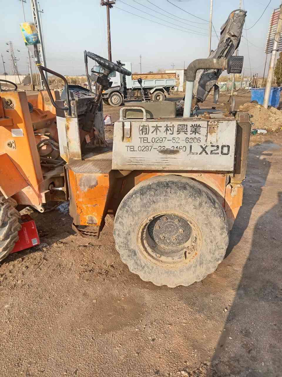 شفل هيتاشي للبيع حجم ٢٠ رقم قادسيه انكليزي بسمي المكان ديوانيه قضاء الشنافيه للتواصل ***********
