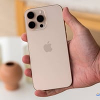 آيفون ١٦ برو ماكس • بطاريه ٩٣ • كفله عامه