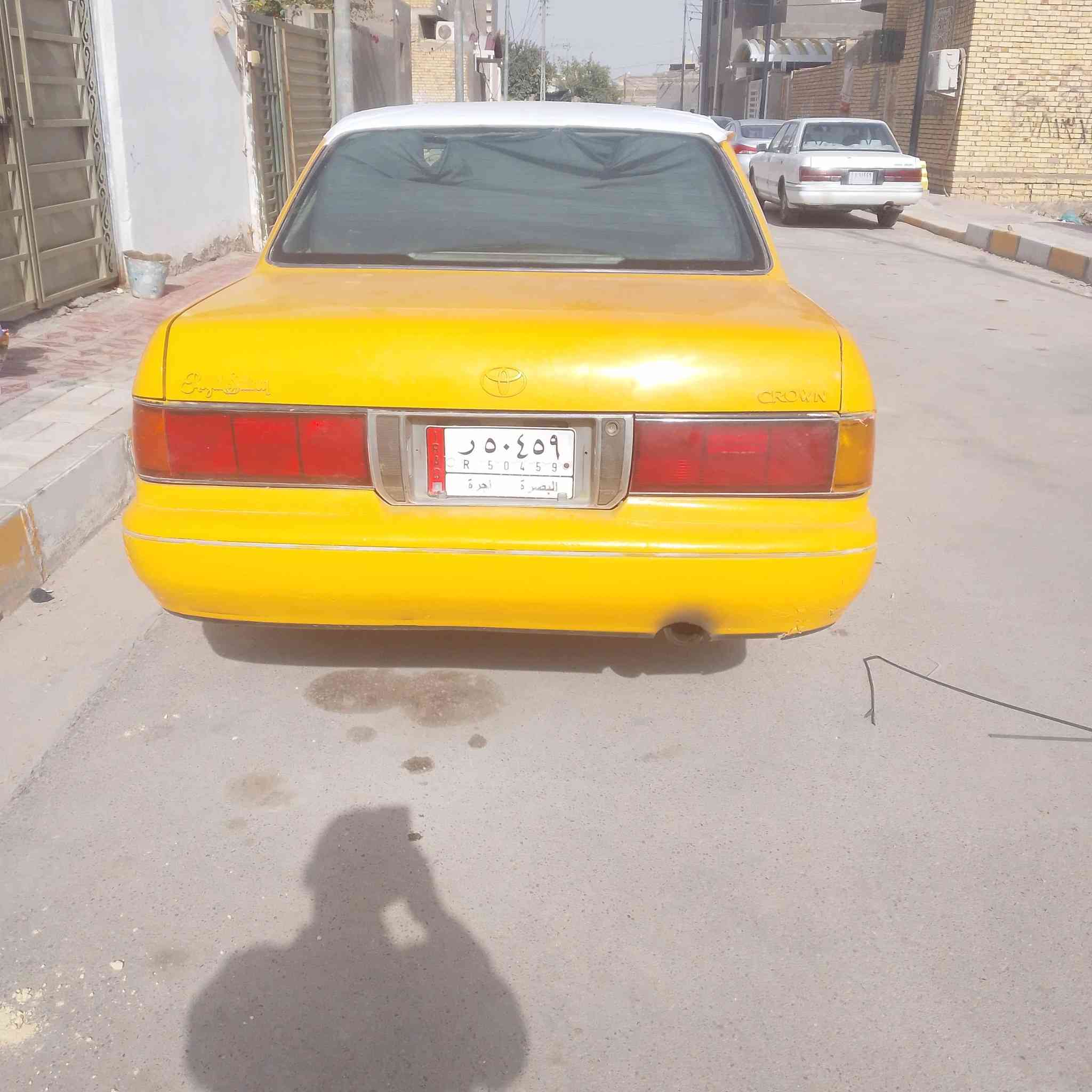 سيارة جاهزة موديل 2000 سنوية منتهية ب2018 راعية موجود تحويل ثاني يوم  غير مسؤول بالغرامات سعر 25وبية مجال مكان سياره ناصرية مركز الاتصال على الرقم *********** او ***********
