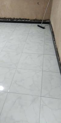 نعمل كافت الانواع 1-لبخ  2-سيراميك 3- بناء  4-صبغ 5-ترميم بيوت ٠٧٨٠٧٦٤...