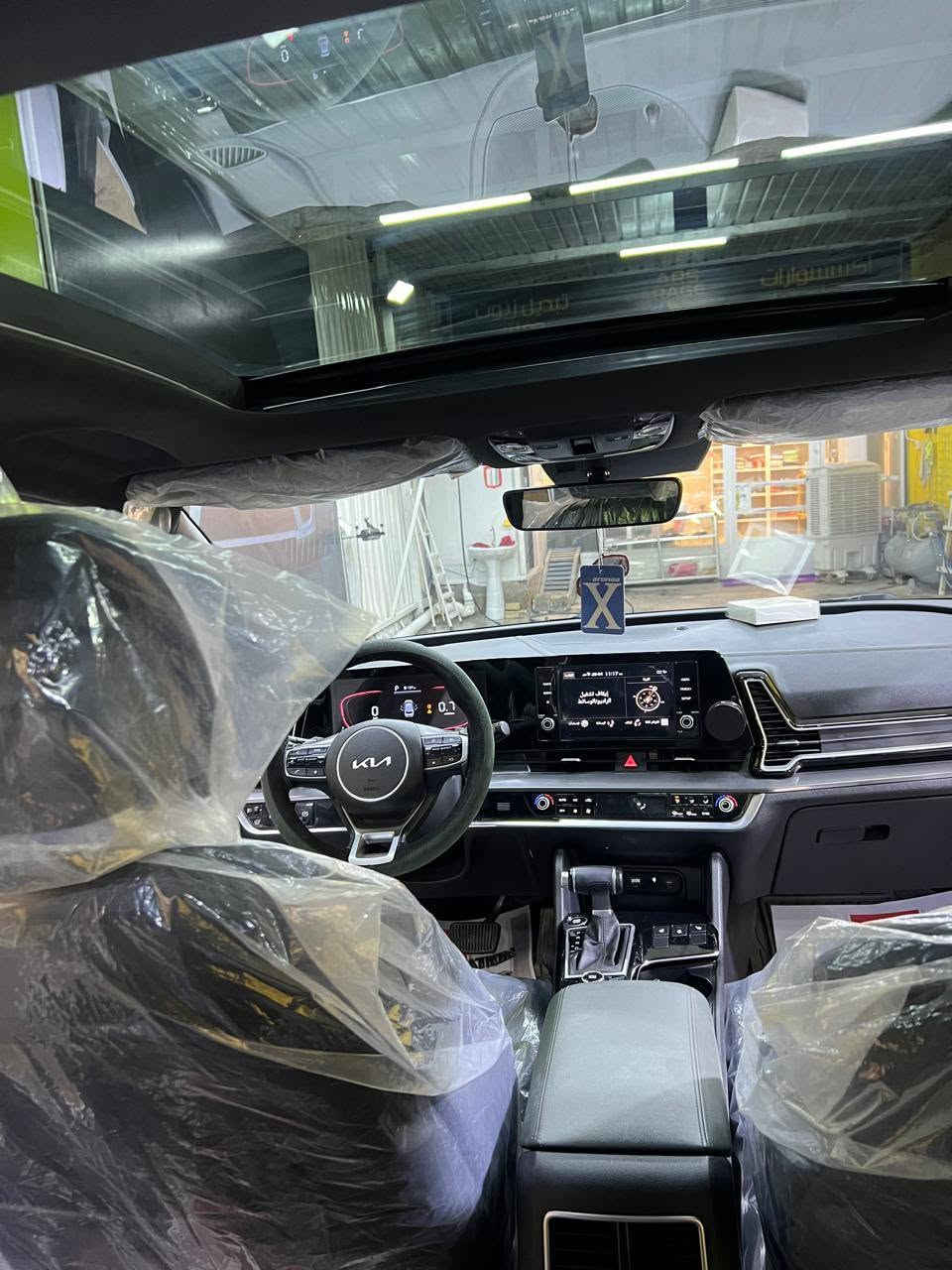 كيا سبورتاج ٢٠٢٥ فول واحد على واحد بلاك اكديشن سقف بنروما بصمة تشغيل عن بعد هندبريك دكمة كشنات كهرباء تسخين مقاعد تسخين مقود جنطة كهرباء مرايات شفط كامرة رادار تحديد مسار توقف ذاتي السيارة جديدة بمعنا الكلمة السعر ٢٢٨ وبيها مجال بسيط *********** بغداد, العراق
