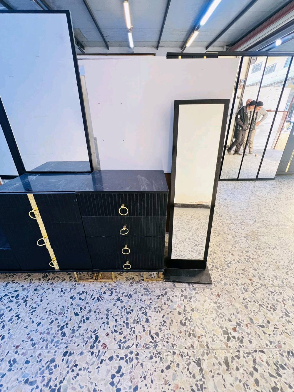 غرفة. تركي نضام ابواب. لون. مميز. كولش. كيوت ٩قطع 650 واصل. كول. مناطق بغداد