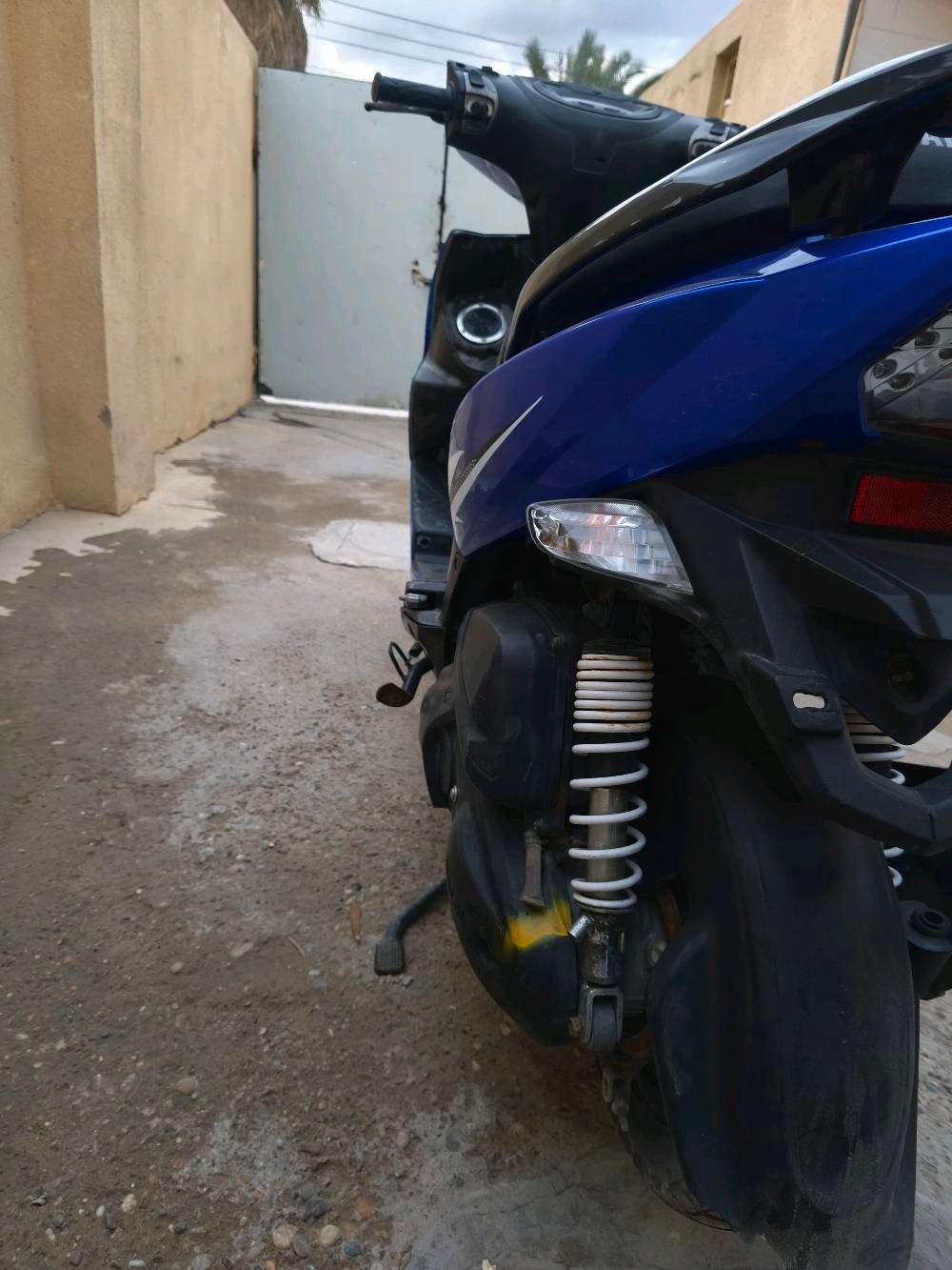 السلام عليكم GTR للبيع نوزل دراجة حلوة ونضيف ومناقصها اي شي اريدها 1050$
عنوان/ بغداد ـ شعب 