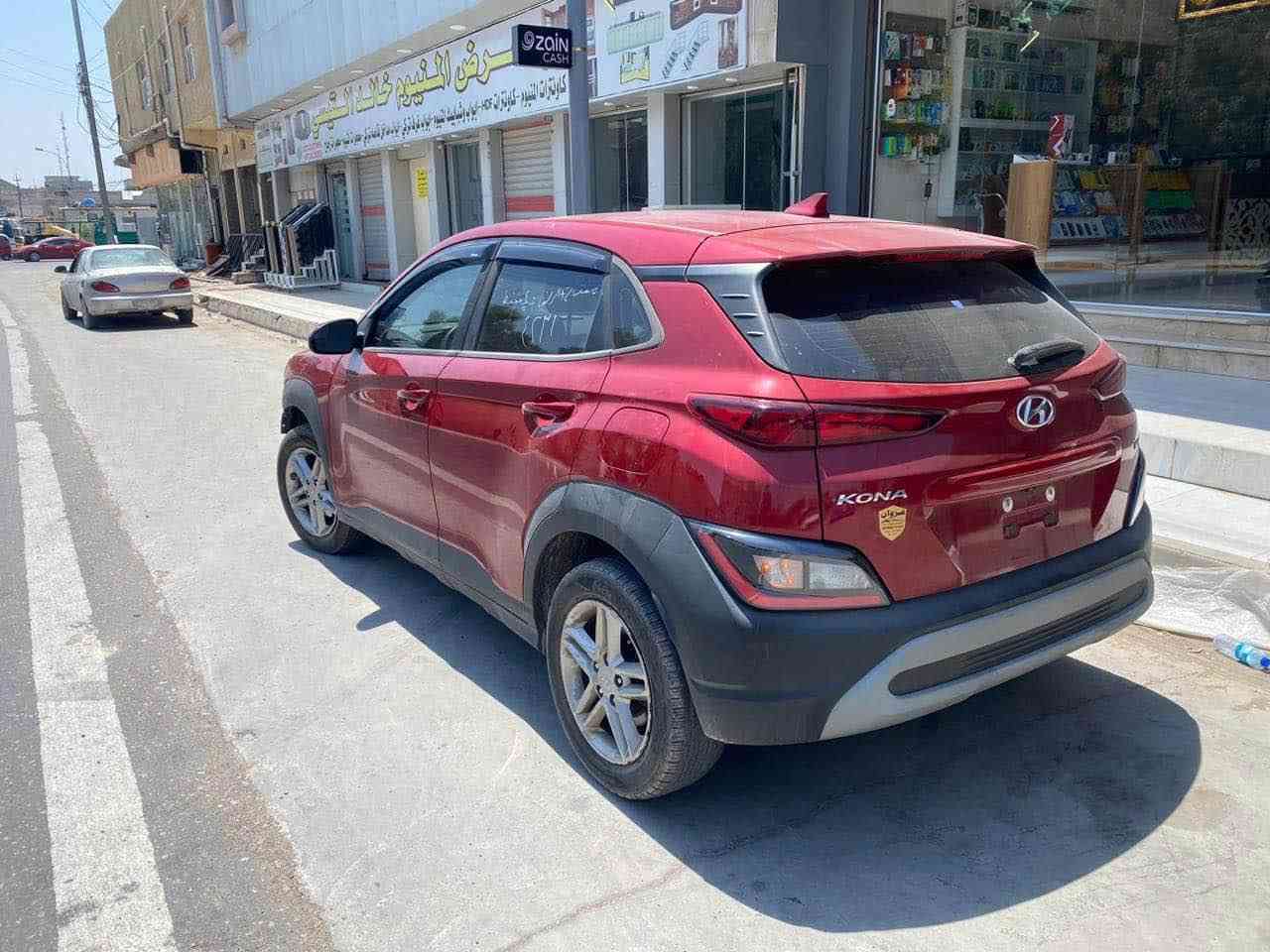 سلام عليكم 
هواندي كونا 2022 رقم بغداد  الجديد بسمي حادثه موضح بالصور 
المواصفات : /المحرك 2000توربو/ /عداد سرعه الكتروني /أبواب بصمه/تنبيه نقطه عمياء صوتي + تنبيه نقطه عمياء بالمري/ شاحن وايرليس / اطفاء ذاتي / مود درايف / مانع انحدار / مانع انزلاق / رادار اوتو بريك / رادار تعديل مسار / اوتو هولد / شاشة كبيرة / تبريد بيانو / اشاير مري / رادار جانبي / LED امامي / LED خلفي /  للأستفسار على الرقم *********** بغداد, العراق

