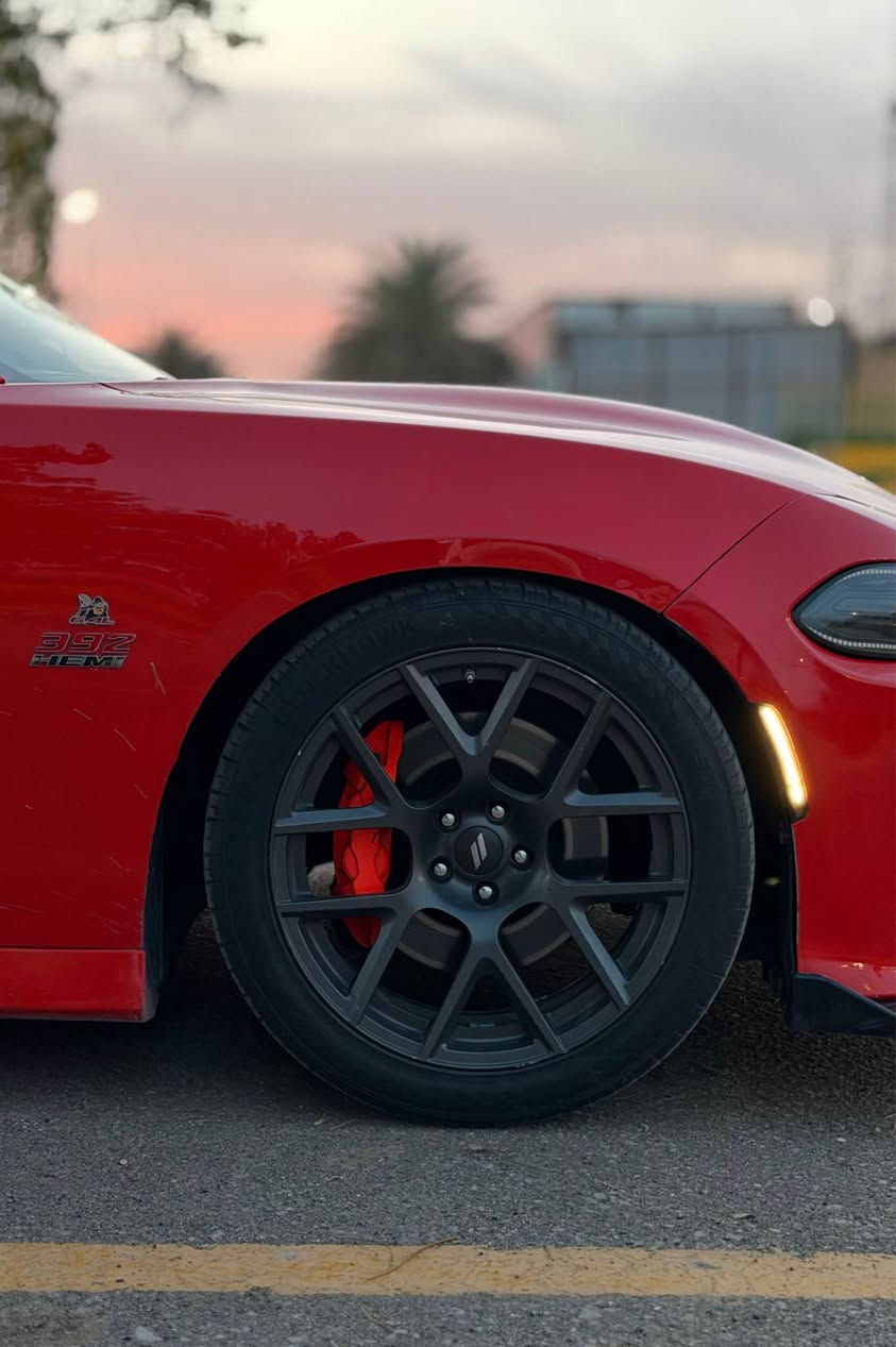 السلام عليكم 
للبيع او المراوس
Dodge Charger 2017 Scat Pack Super Bee
لون برتقالي مميز 
ماشيه 40 ألف ميل 
فوول مواصفات 1/1 فتحة رادارات جميع الاتجاهات شاشة كبيرة نقطة عمياء تحديد مسار قيادة ذاتية كشنات حضن تدفئة تبريد 
اكزوز كورسا شوته afe مفتوح ثلاجة 6100 محفوره بورتد دركة RPM فورجيد آخر إصدار، Afr اصلي
رقم بغداد شبه مميز باسمي تحويل مباشر 
السيارة نظيفة كلش وعلى ايدي 
حادث خلفي بدون ايرباك 
صور الحادث مرفقة بالمنشور
تقرير كارفاكس موجود راسلني وتدلل

العنوان: بابل الحلة مركز المدينة
مكلف بالنشر 

للاستفسار *********** حلة, بابل
