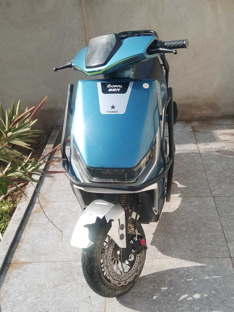 السلام عليكم
متاح مطور شحن بطياريات فول
معاه الصندوق الخلفي
بصمتين تشغيل عن بعد
السعر 650


**إذا كنت صاحب هذا الإعلان وتريد حذفه لأي سبب، رجاءا أرسل رسالة إلى الدعم الفني**