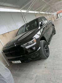دوج رام 2020 بك هورن فوول بنوراما  شاشه تسلا  كراسي كهرباء  تحكمات ستي...