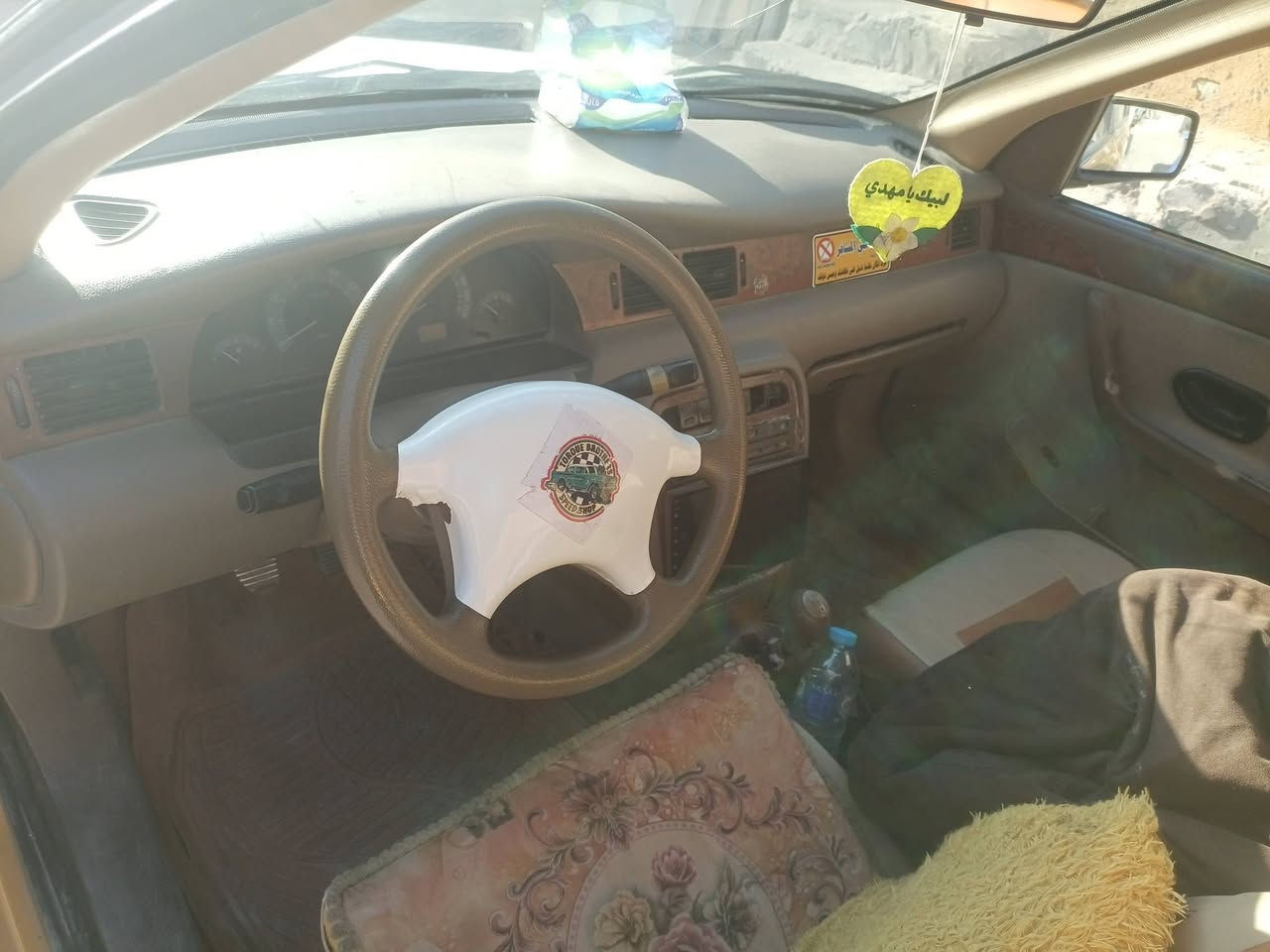 السلام عليكم سمند مديل 2011 سياره حلوه ومكفوله من الضربه والصبغ مكينه وكير كفاله الصوليات  كلهاا كفاله مكان السياره البصره الحيانيه سعر السياره 27 مكلف بالنشر وهذا رقم راعي السياره والتفاصيل يمه ***********
