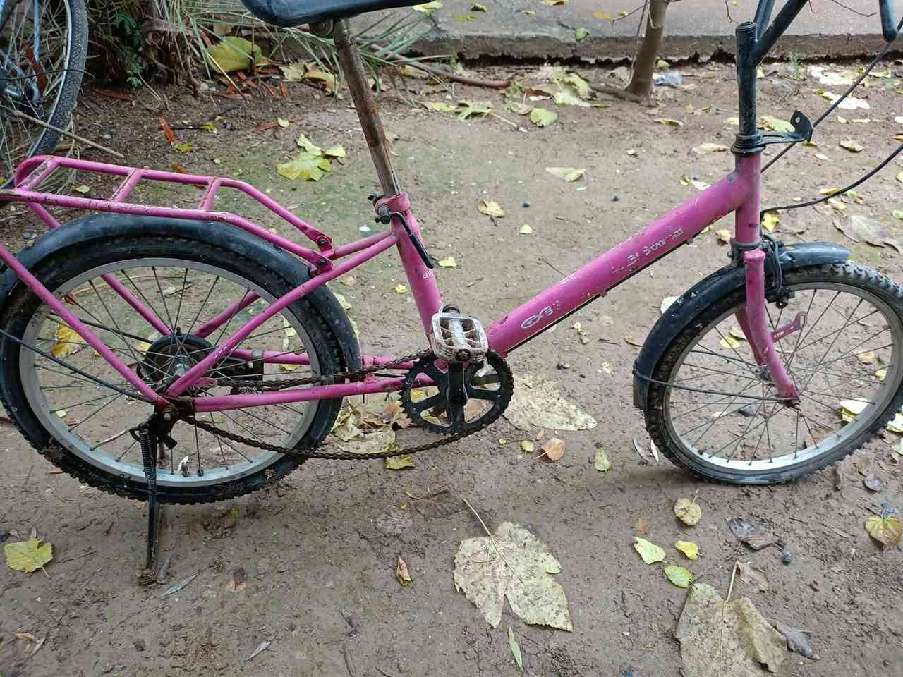 السلام عليكم
اربع بايسكلات للبيع طالب على البايسكل الواحد ب 30 وبي مجال بسيط للطيبين فحم للاستفسار ***********
