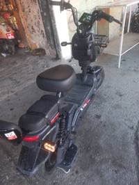 متاح دراجه شحن تحتاج باتريات  ابيع شرط  سعره ١٢٥بي مجال قليل  بس باتري...