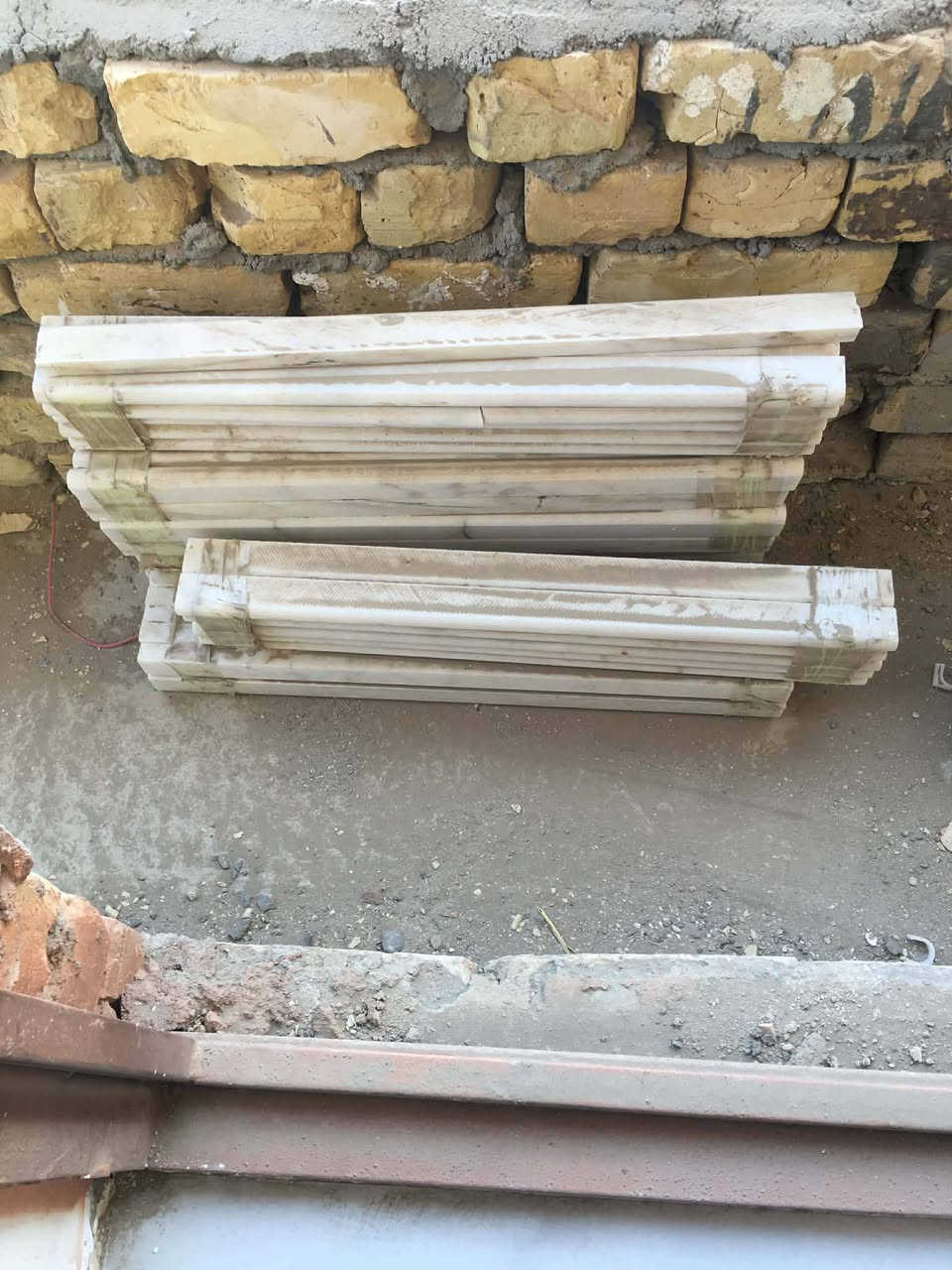 مواد للبيع بورسلين والوأح ومرمر للبيع للاتصال برقم***********
