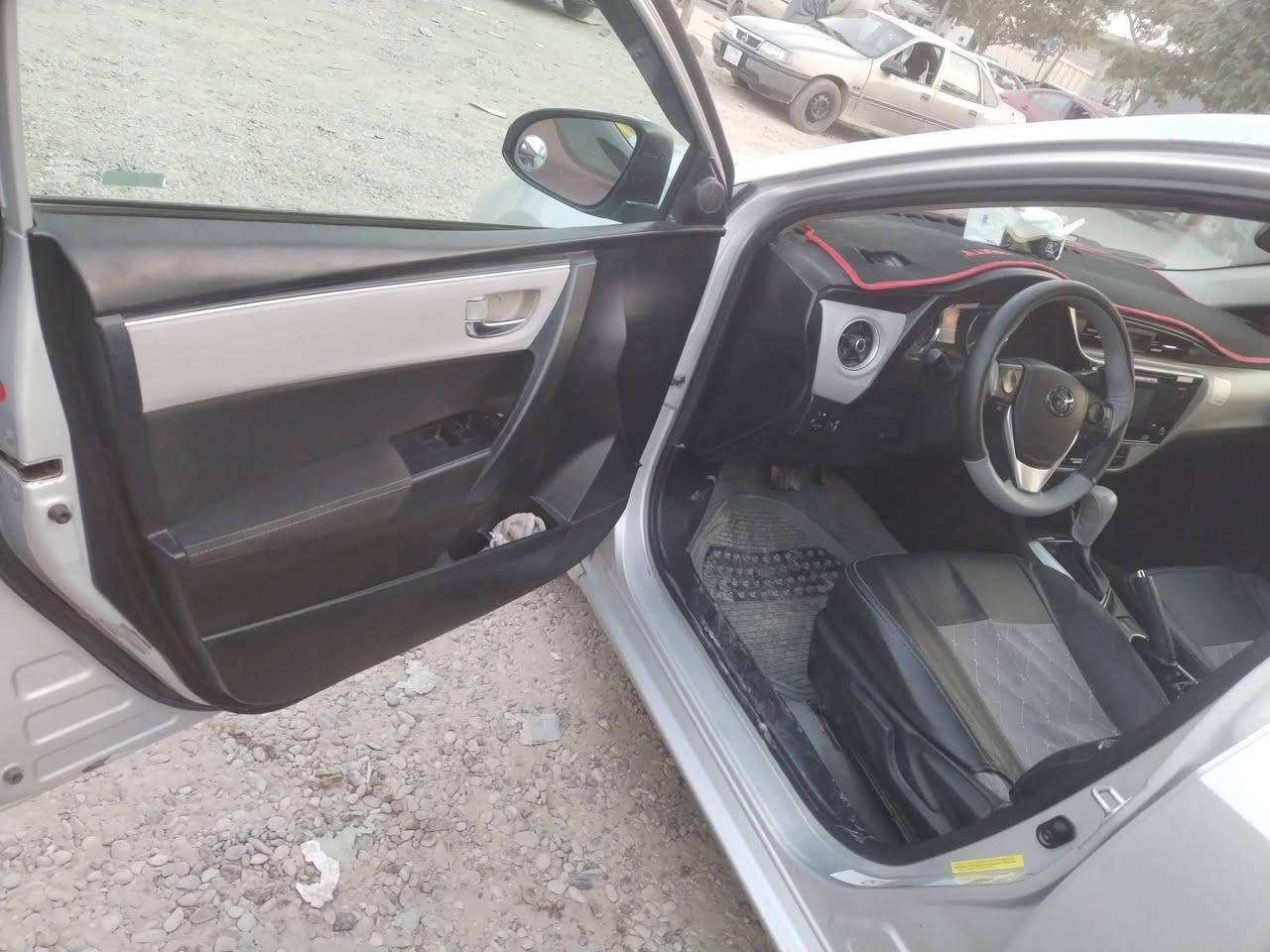 السلام عليكم
كورلا 2017 LE محدث 2019

رقم سليمانيه دولي

سنويه لغايه 2028 شرط التحويل

تدفئه تبريد

تخم تاير

صدر جديد

كير محرك مكفولات بالشرط

رادار شغال

كاميرا خلفيه

((صور الحادث +السونار مرفق مع الصور))

السعر 137 بيها مجال

*********** اتصال 

*********** واتساب 

ديالى _جلولاء
