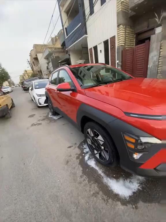 سلام وعليكم كونا موديل ٢٤ كفاله عامه  عده شبرين بارد اب قبق الجنطه سياره قطره صبغ مابيها حتى الدعاميات كفاله   ماشيه ٣٠ الف دخول جديد بدون لوحات  موصفاتها ويلكب بصمه بكليت مصطره لد ليت زنون بجم مصطره اشاير بل مري داخل ابيض 
***********
