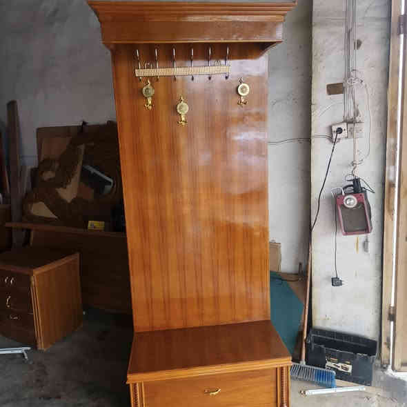 غرفه #صاج_تفصال_حطاطه_خشب_ثقيل 👉🏻
كنتور سته باب ملحق 
زاويه 
ميز تلفوزن+تلفوزن ويا👉🏻
زاويه 
ميز مرايه 
#غرفه تكمه داخل وخارج صاج عراقي 
عنوان #جلولاء_سوق السبت محل ركن ابيض بصف ابو السمج بل ضبط يتوفر توصيل لجميع مناطق ديالى بسعار مناسبه #للتواصل_واتس او تصال 
***********
