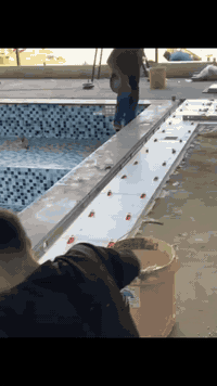 🌊 مسبح ضمن موقع ديالى 
يقترب من مرحلة الانتهاء، 
بتنفيذ مباشر ⚡من
 كادر شركة انفنتي للمقاولات العامة.
العمل جارٍ بدقة عالية وبخطوات متقدمة، لضمان تسليم مشروع متكامل بمواصفات احترافية وجودة تنفيذ ممتازة.

تفاصيل إضافية عن المشروع:

تشطيبات راقية: بلاط مقاوم للماء والألوان، مع تصميم عصري ينسجم مع محيط المكان.

أنظمة تشغيل متقدمة: مضخات مياه حديثة ونظام تصريف متكامل للحفاظ على نقاء المياه وسهولة الصيانة.

منطقة محيطة مريحة: مسارات وأماكن جلوس حول المسبح لتوفير أجواء استرخاء مثالية للعائلة والأصدقاء.

إشراف كامل: متابعة دقيقة لكل مرحلة من العمل لضمان الالتزام بمعايير الجودة والسلامة.

لمسات جمالية حديثة: إضاءة وتصميمات تضيف لمسة فخامة وجاذبية على المكان.

⏳ العمل مستمر حاليًا للوصول إلى مرحلة التسليم النهائي قريبًا جدًا، لتستمتعوا بمسبح يجمع بين الفخامة والعملية.

📞 شركة انفنتي للمقاولات العامة
*********** – *********** 
 #ديالى #بغداد #كربلاء #مقاولات #مسبح #منتجع #فيلا
#مسبح #ديالى #شركة_انفنتي #انفنتي_للمقاولات #تشطيب_مسبح #تصميم_حديث #مسبح_فاخر #جودة_عالية #مشاريع_متميزة #استرخاء #راحة #ديكور_مميز #مسبح_جاهز #لمسات_فنية #تسليم_نهائي #بناء_راقي #فخامة #تصميم_مسبح #انفنتي_ديالى #مسبح_الاحلام
