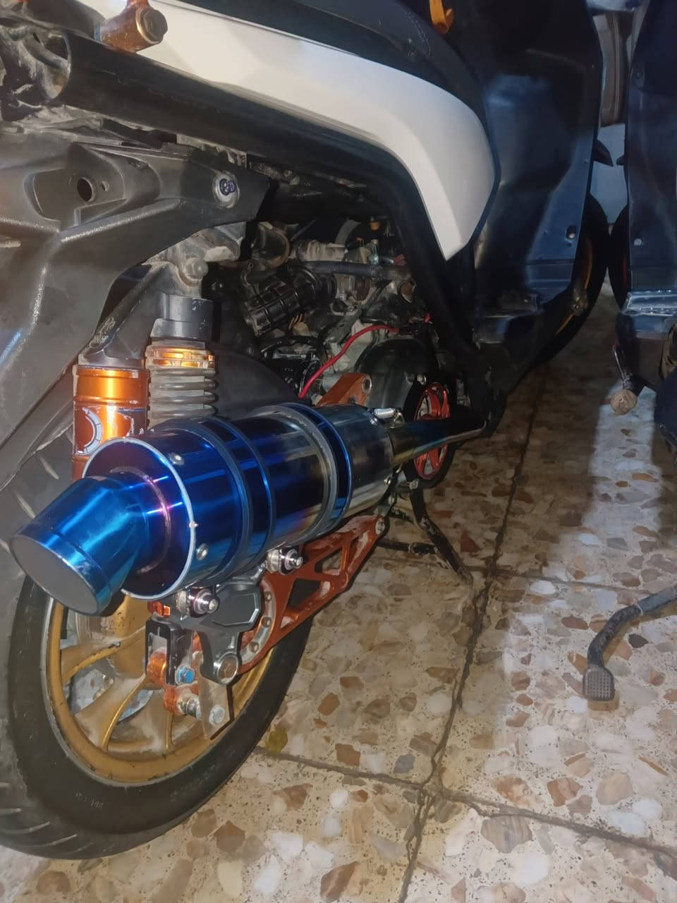 السلام عليكم سكنس جبلي للبيع دراجة مزودة
ويل مشيف RPM 
كلجات رياضي
سبايدر رياضي 
هوزل رياضي
قطرة اكسل wf
فراك بريك رياضي
دبلات خلفية DNM
صالنصة بوري عدل 
قطرة دهن 
قبق شاصي 
قبق فلاوين
يدات بريك 
قبق عمبار 
ستيرن 
صدر DY
فج برمبو 
قبق كلجات رياضي 
شمعة مكينة رياضي 
قباقة كور رياضي 
بوشة ٥٨ ونص 
استاند صفح 
نوزل ٨زروف
سلف رياضي 
دراجة بل حقيقة بعد احلة من الصور

مكاني بغداد الشعب السعر خاص ***********
