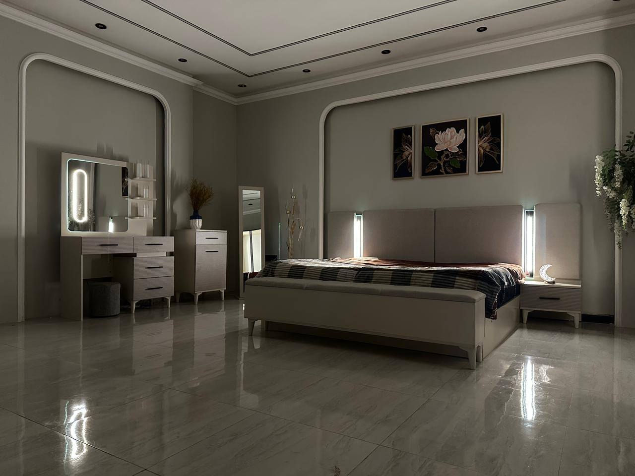 10 قطع كنتور ملحق اناره فول جميع اجزاء الغرفه سرير مخزن شازلون مخزن متوفره الان في معرض الشركه الكائن طريق رفاعي نصر مجاور جامعة اوما الاهليه للاستفسار اكثر يرجى الاتصال على الارقام التاليه 
***********
*********** واتس فايبر تلگرام 
البيع بطريقة النقد والاقساط 
الشد والنقل داخل محافظة ذي قار مجانا
