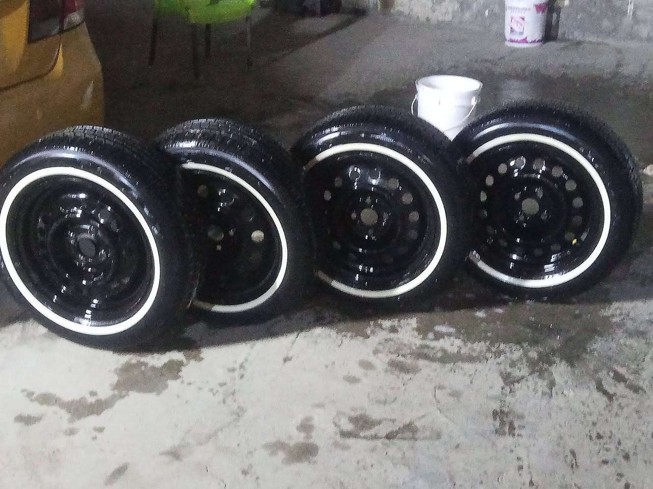 تاير ابو الخط جديد لا ركعه لا بنجر لا فتيله جديد انتج 2025 رقم التاير 195/65/15 سعر ع هاذه الرقم ***********
