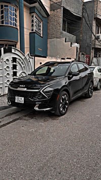 للبيع كيا سبورتج 2024 وارد امريكي حادث خفيف بدون دواخل قطعه وحده وحافه...