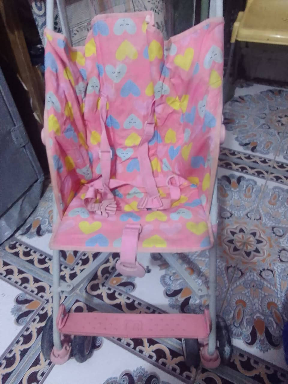 السلام عليكم ورحمة الله عندي غراض منزليه للبيع التواصل على الرقم للاستفسار ‏‏
‪***********‬‏
