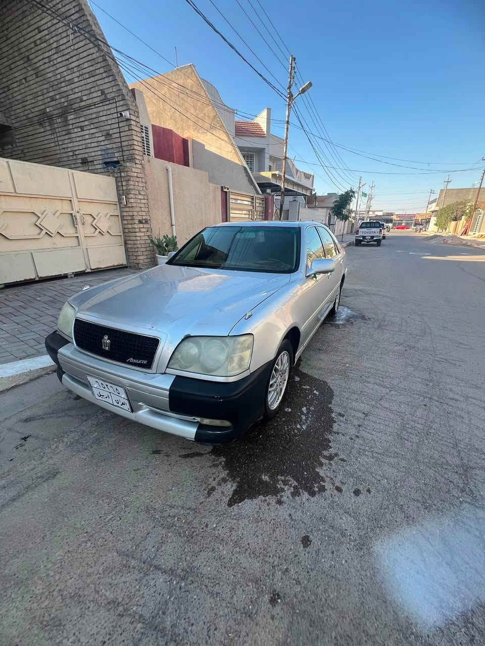 تيوتا كراون ادوات دكمه وحده كرستال فتحه سقف محرك vvt تبريد ثلج وي السويج سياره نضيفه خير من الله بعد احله من صور تجي وتشوف بعينك سعر ٣٥ بيها مجال للطيبين مكان الدجيل ***********
