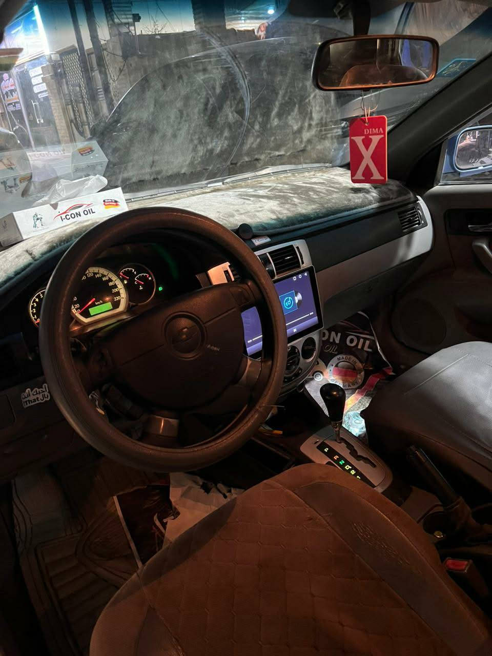 سلام عليكم شباب عندي اوبترا ٢٠٠٨ للبيع خليجي بيهه طخه من ورة بالجاملغ  بس ابيع حزام والسياره واضحه أمامكم  سياره مسويلها ادامه   بأسمي السعر ٥٨  وبيهه مجال اي استفسار اتصال *********** مكاني بغداد حي الاعلام.....
