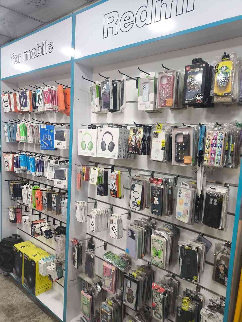 المحل للبيع ما عدا الاعلانات الضوئية الاسم التجاري  
الموقع حي العامل مقابل مول الباقر مقابل مطعم نصير القصاب 

للاستفسار المراسله واتساب 

***********
