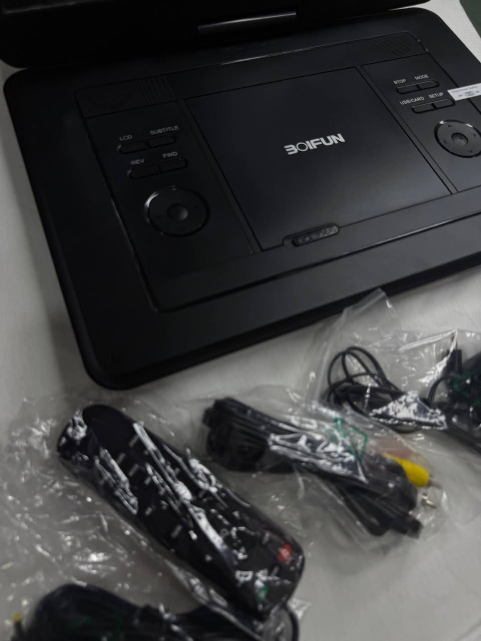 عارض dvd مع مدخل العاب و سويج مال سياره يعني يشتغل حتى على السياره ويعمل أيضا ك شاشه عرض مونتر


**إذا كنت صاحب هذا الإعلان وتريد حذفه لأي سبب، رجاءا أرسل رسالة إلى الدعم الفني**
