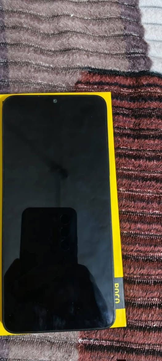 السلام عليكم
بوكو سي 65 ذاكره 256 عشوائيه 12 جهاز نضافته كدامك استخدام شهر كامل ملحقاته. الجهاز شاشته ضاربه سعره 60


**إذا كنت صاحب هذا الإعلان وتريد حذفه لأي سبب، رجاءا أرسل رسالة إلى الدعم الفني**