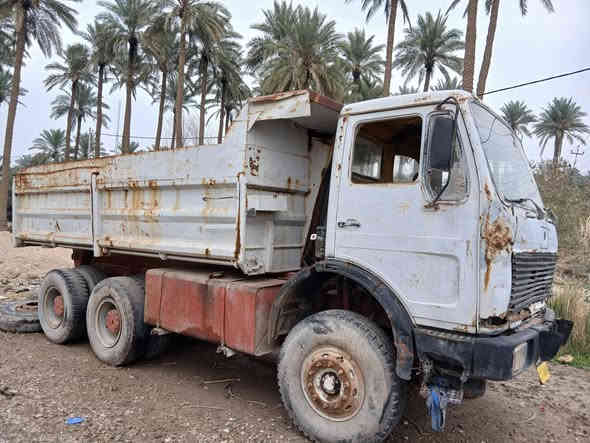 السلام عليكم
للبيع لوري البي موديل ٧٥
كير ١١١
محرك ٨
مجموعه نص جيب
السعر 150 ورقه وبي مجال 
الاتصال ع الرقم ***********
