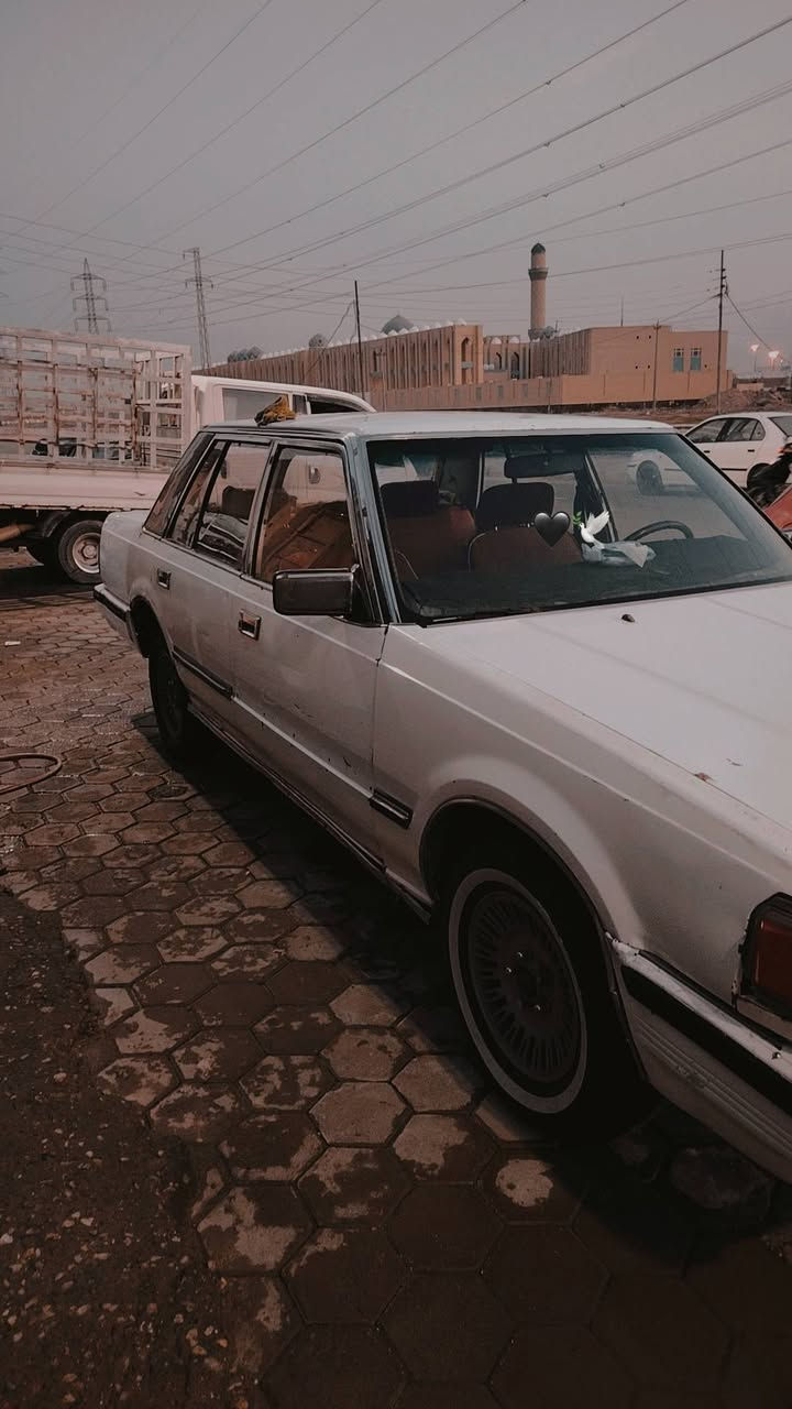 السلام عليكم سيارة سوبر 86 مكينه وينجي نضيفه وجاهزه من كلشي حداديه ومكينه جاهزه دواخل نضيفه رقمه واسط مميز. للاستفسار ع الرقم: ***********مامتواجد فيس
