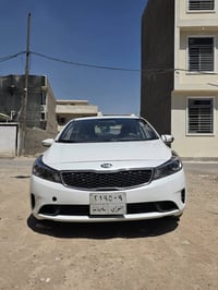 سيراتو 2017 بيهه طخطخات امصلحه ع البارد أو بيهه قطعتين صبغ وال دعاميه ...