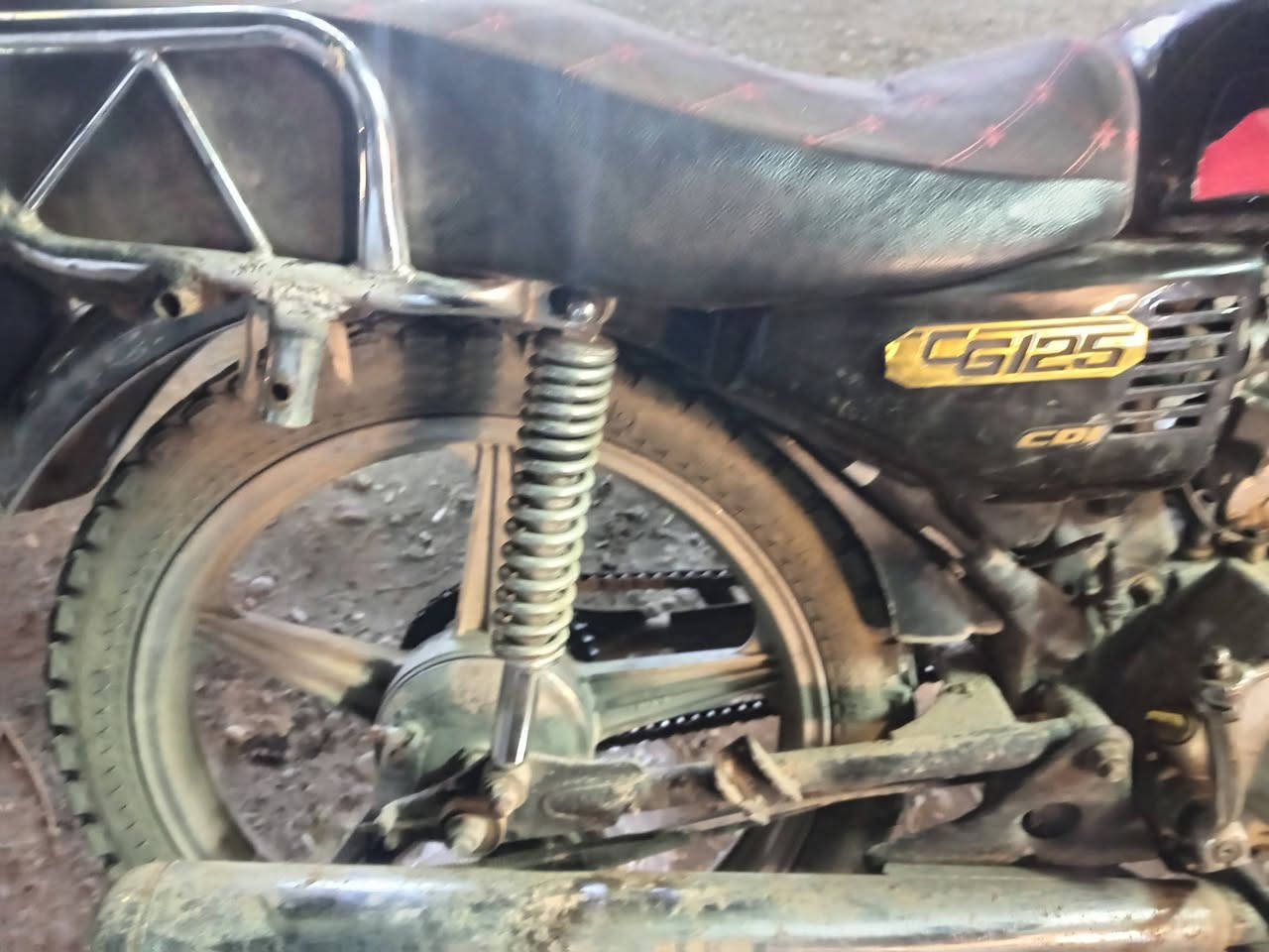 السلام عليكم ماطور للبيع 5كير كله شغال مديل 2020 والشه 2017 كامل السعر 300 قفل قفل قفل العنوان صلاح الدين قضاء الضلوعيه الحردانيه الاتصال على الرقم ***********
