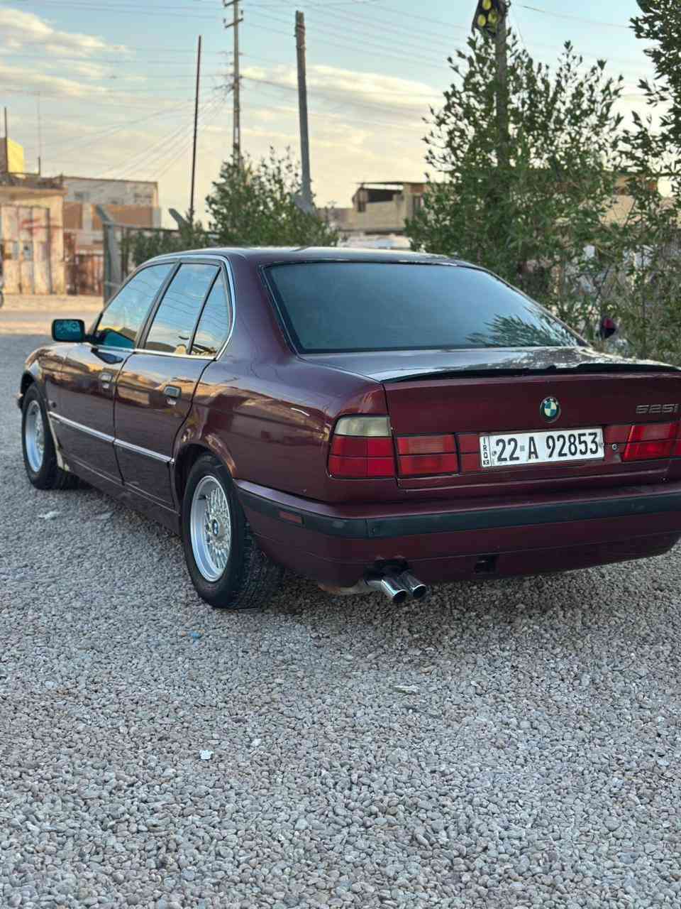 للبيع او مراوس بي ام 525 
مصبوغه جماليه 
محرك كير تبريد كهربائيات 
كفاله وكله مبدل وجديد رقم اربيل تريد تحويل تريد وكاله 
موديل 92 جاهزه من جميع النواحي 
السعر 62 ورقه 
***********
