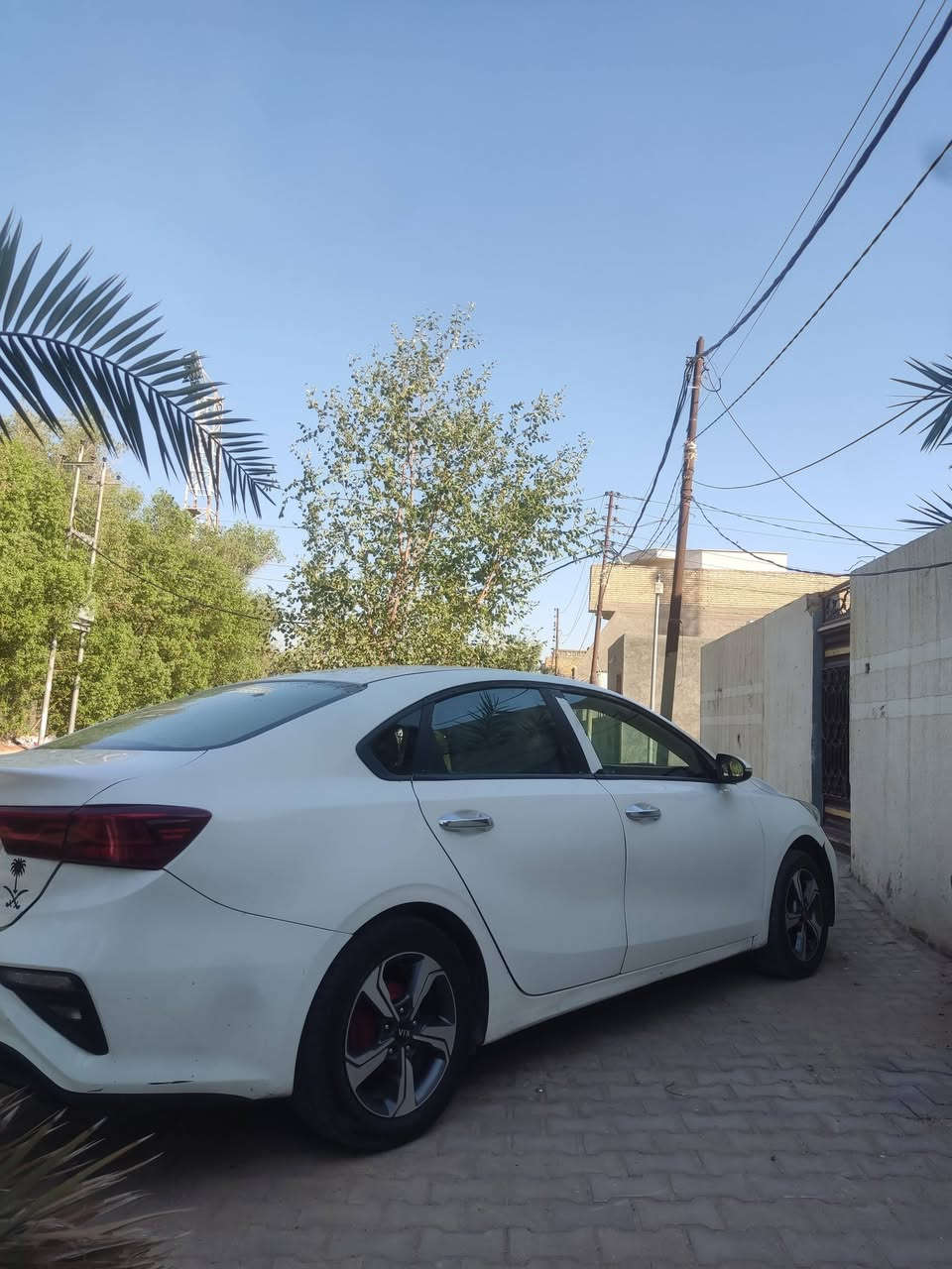 سيراتو 2019 خليجي فول عده بصمه ول فتحه  متجايه  كفاله لغود حوض شواصي كصه عيب شرعي بيه منضومت غاز محرك  1600 دوش رقم سلمانيه دولي بسامينه  تبريد قطعتين مثبت سرعه  مري شفط  سعر 120 وبيه مجال قليل  مكانه نجف رقم ***********
