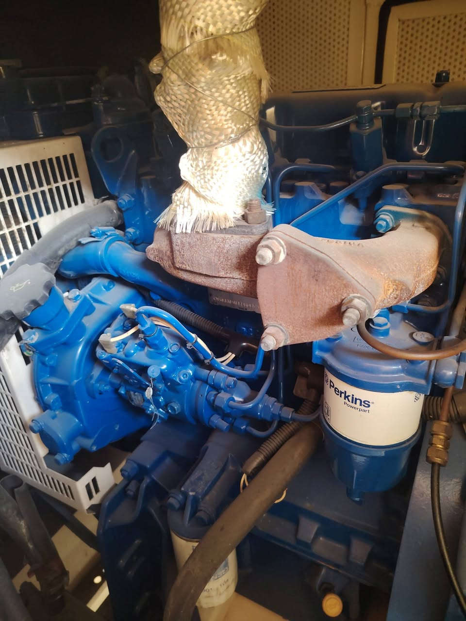 بيركنز ٣سلندر سيت ابلادي افجي اولسن نضام حماية كامل تشغيل أو إطفاء ذاتي مكينة أوربية غير مشتغل بالعراق عداد العمل ٧٥٠ ساعة فقط
30KVA
كاتم زيرو انتاج عراقي نسبة الكتم 80 ٪
زورنا في موقعنا ديالى بعقوبة الصناعة الثانية مقابيل نهاية حي المعلمين
للاستفسار الاتصال على الأرقام التالية
***********
***********
من الله التوفيق
