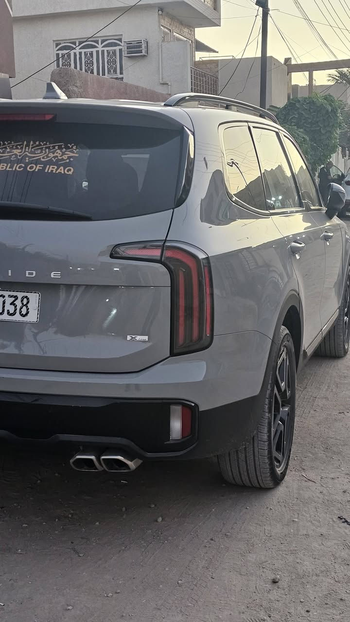 السلام عليكم
بسبب الظروف الحرجه ابيع تولورايد موديل 24 زيرو فول فائة اي اكس اكس لاين سمنتي داخل مشمشي رقم بغدا بسمي مكفوله عام تقرير مياه امطار ولاكن السياره تعمل وتسير في امريكا قطره ماء ماداخل بداخلها  رقم الشاصي بالمنشور ادخل عليه وتاكد بنفسك كلشي مصورلك و موضحلك مكاني حله تلفوني { *********** } السعر  ثلاث شدات و 15 ورقه 
315 وارخص من استيرادها ولاكن معتاز فلوس
