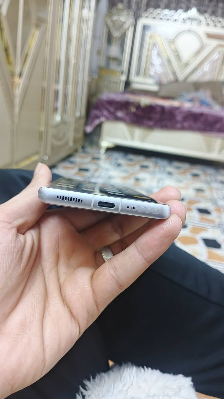 شاومي 12
ذاكره 256 عشوائيه12 جهاز نفس مموضح بالصور مكاني بغداد مدينه الصدر رقمي *********** سعر الجهاز 250 الف وبيه مجال للطيبين خاص موجود

