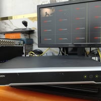 من رخصه المدير للبيع جهاز  IP /NVR نوع هاك فجن 16 بورت دقه الجهاز 12 م...
