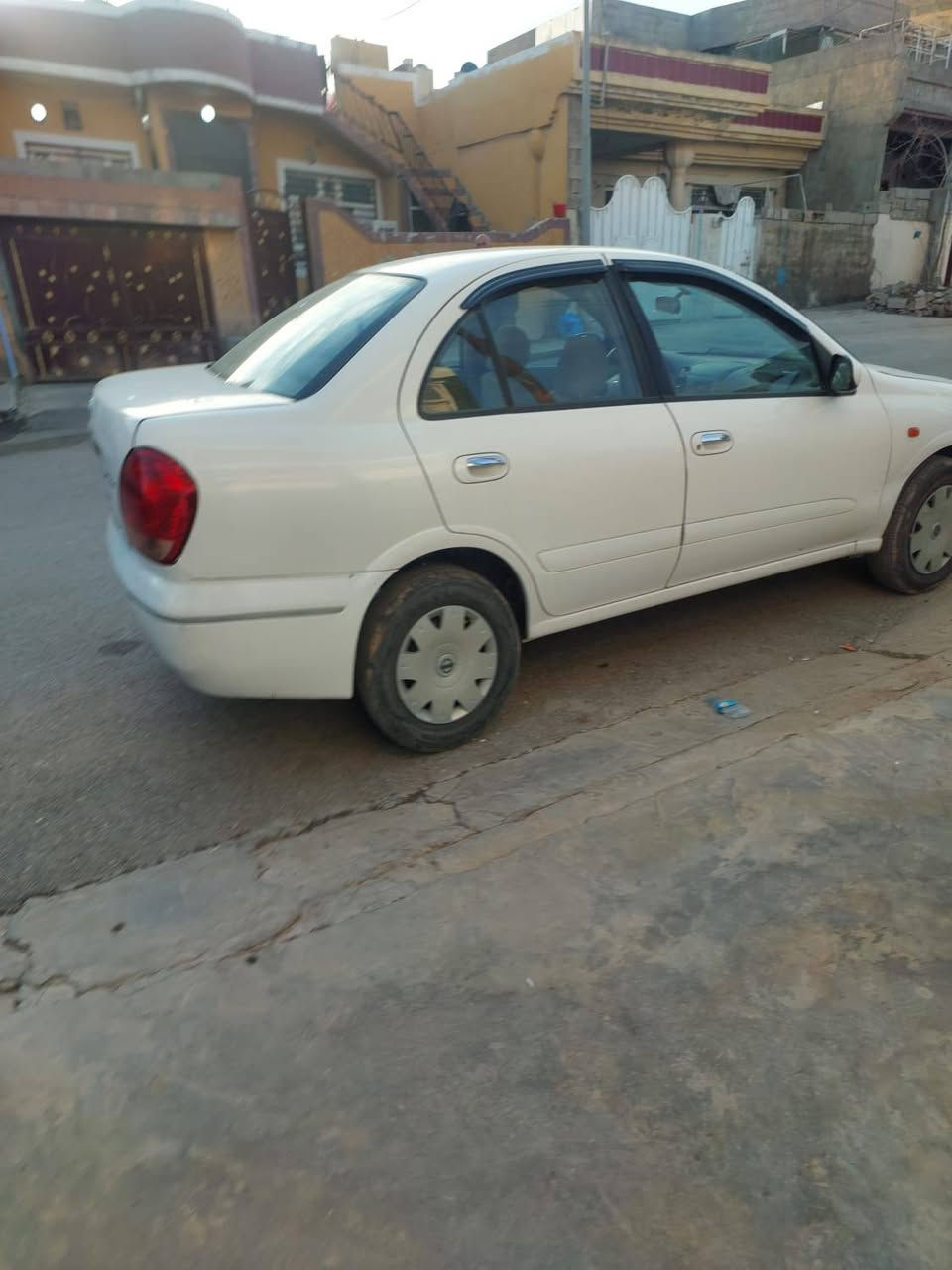 السلام عليكم بيع مستعجل سني ياباني
موديل 2009 رقم وسنويه جدد 
مكينه وكير مكفولات 
مابيها اي نقص 
مكاني سليمانيه 
السعر المطلوب 98 بي مجال 
 ***********
