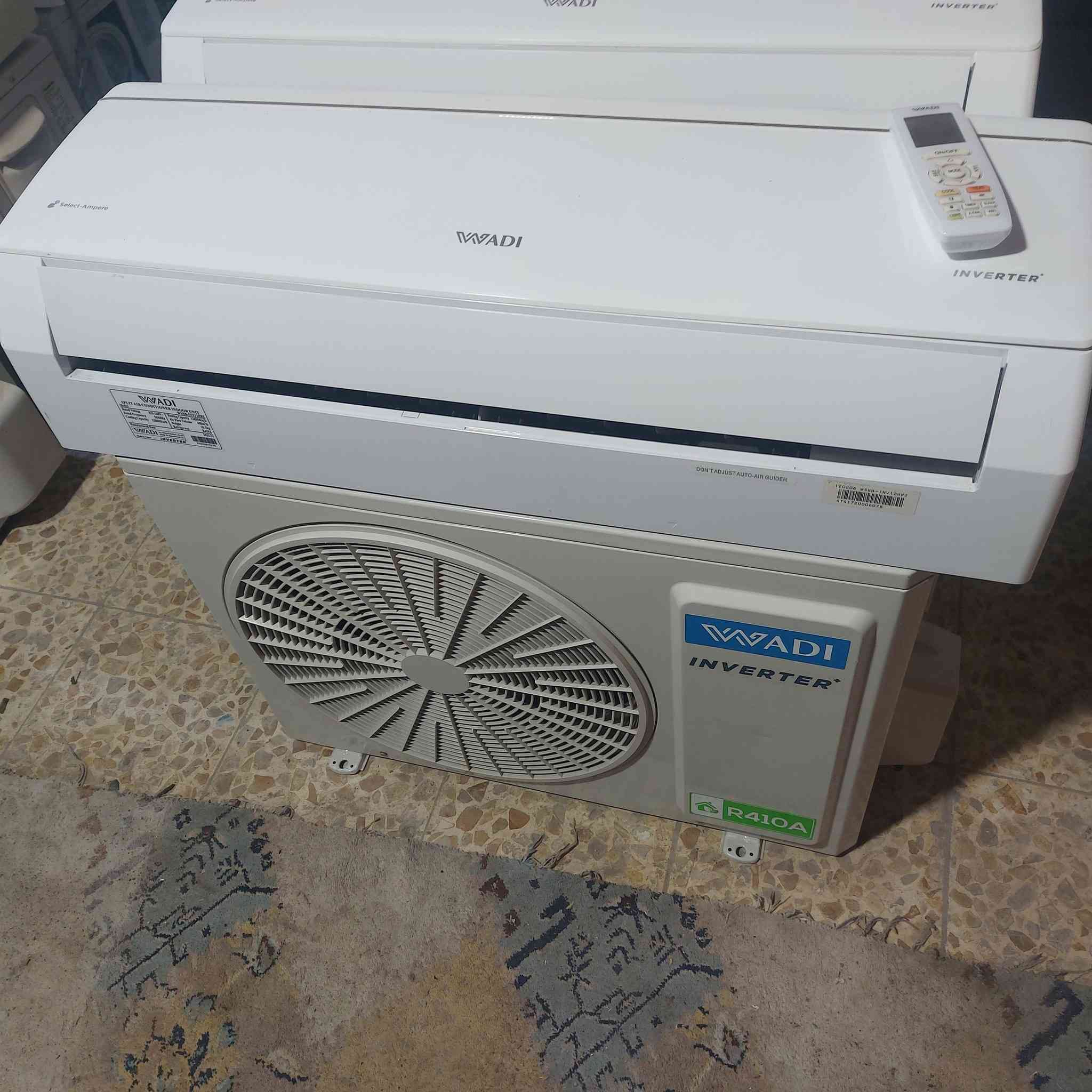 للبيع سبالت مستعمله وجديد العنوان بغداد جميلة
سبالت الوادي واحد طن انفريتر 
نظافة 100% غاز 410  حديث 
***********
