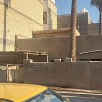 دار سكن قديم المساحة ١٦٧م و٤٠ سم واجهه ٩م و٣٠سم  نزال ١٨ شارع ١٠م مع ر...