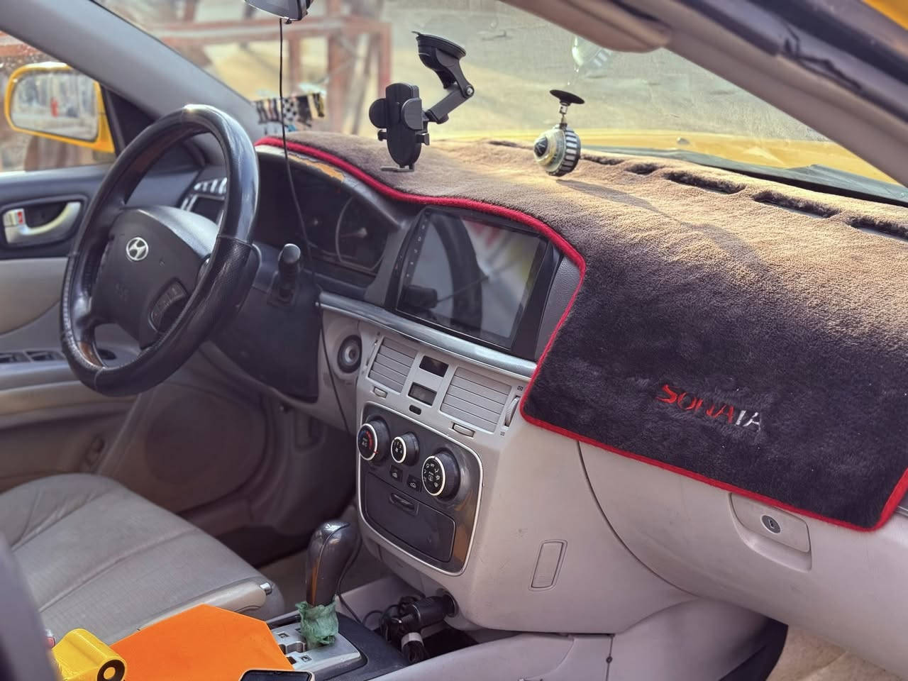 سلام عليكم سوناتا موديل 2008 بيع رقم بغداد بيني تحويل مباشر بيه تبديل جاملغ ايسر سيارة جاهزة تعمير جديد كلشي *********** بغداد حي اور سعر 80 بيه مجال طيبين
